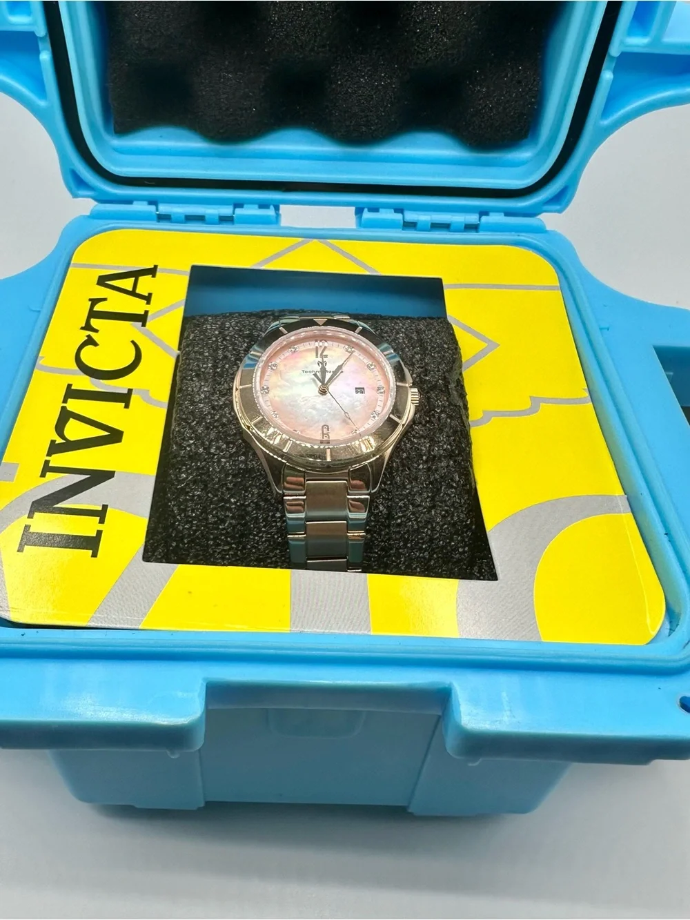 NEW Technomarine Gold Luna Tides Watch Mother of Pearl Dial 33mm TM-825001